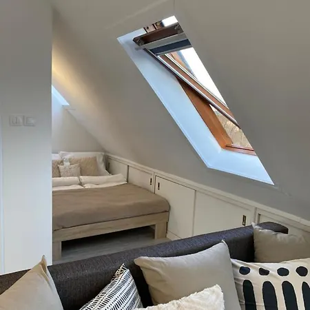 Neva Apartman